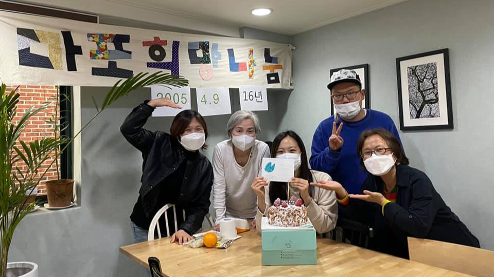 마을활동_축하 케이크 배달_2021.jpg