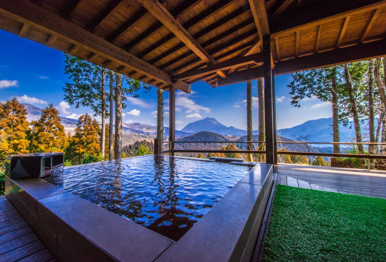 쿠사야네노야도 류노히게 벳테이 유무타1.jpg