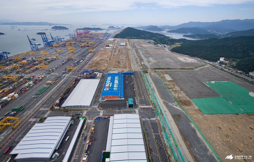 부산신항만 GC042P08691.jpg