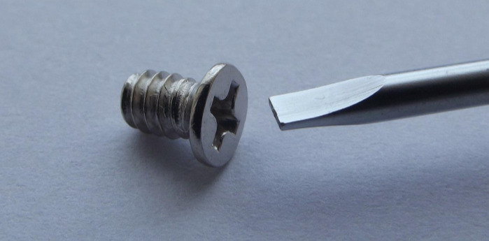 screw-106359_1920.jpg