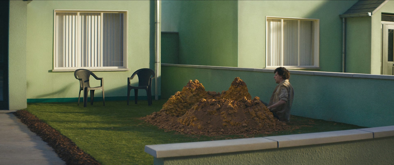 Vivarium (2019) (1080p BluRay x265 10bit Tigole).mkv_20200527_144818.833.jpg