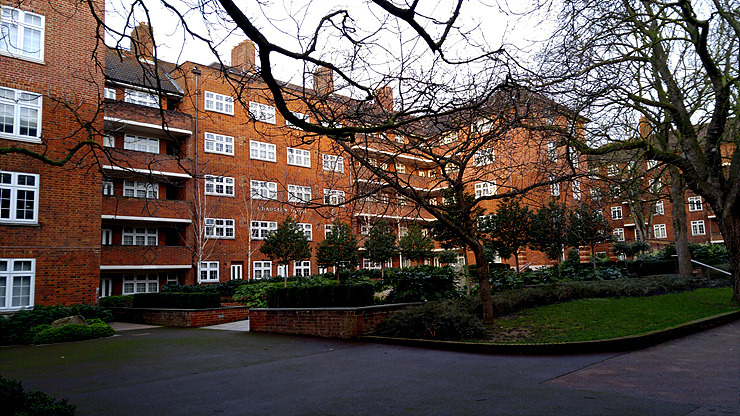 런던 쉐어 하우스 출처 신한범.jpg