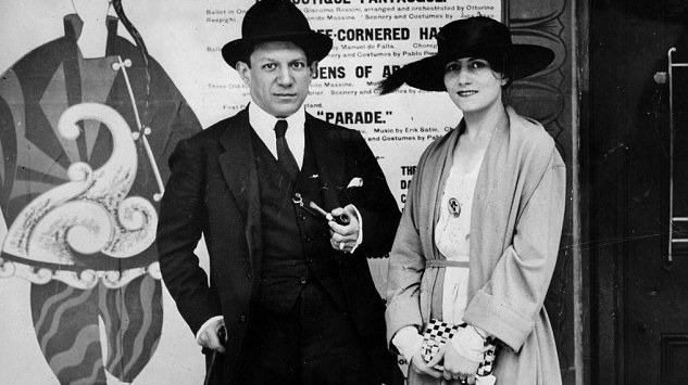 picasso and olga.jpg