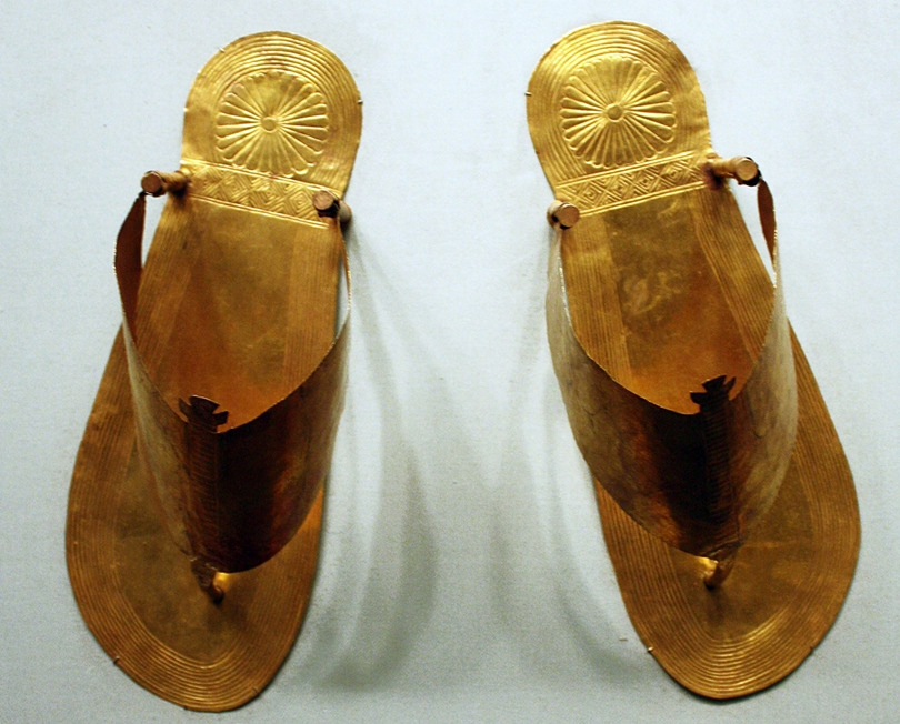 history-of-flipflops-053013-01.jpg