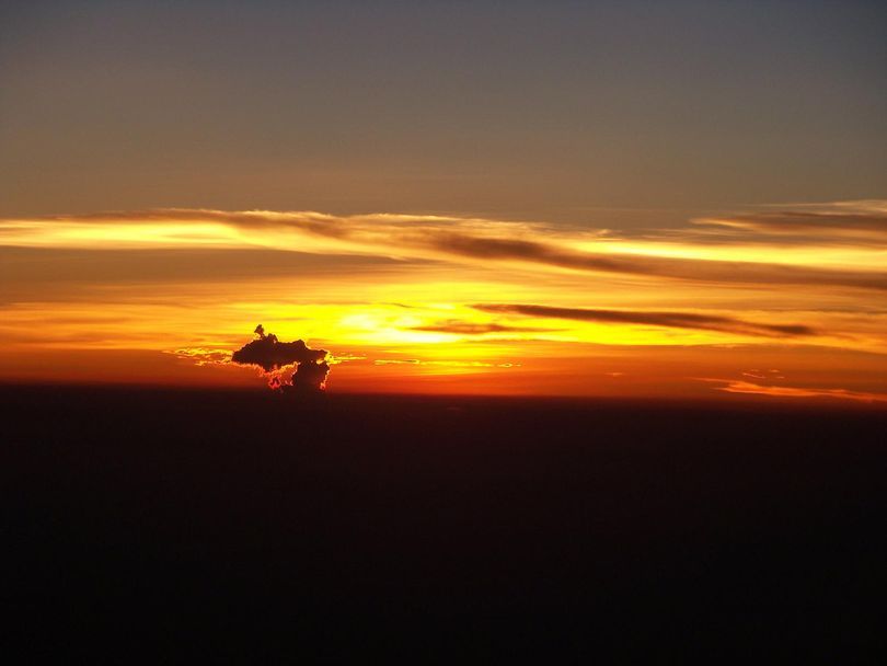 비행기 배경.jpg