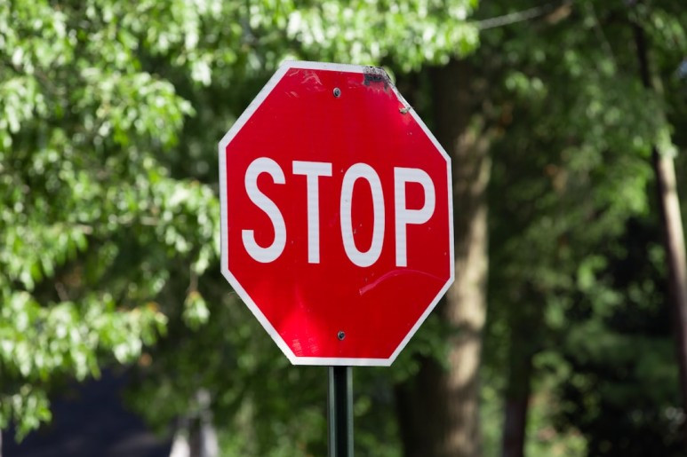stop.jpg