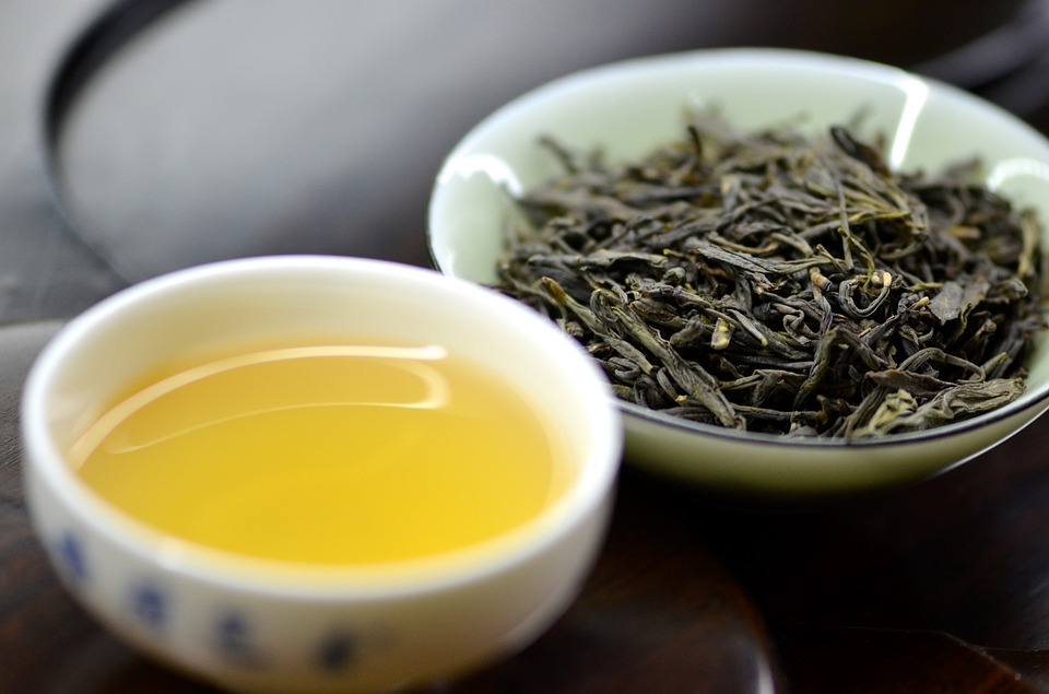 yellow-tea-2443920_960_720.jpg