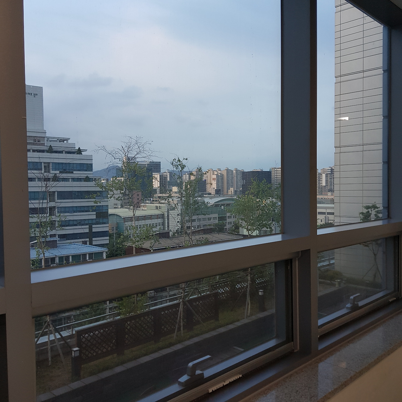 저자강연회, 불안과 불만사이 (2).jpg