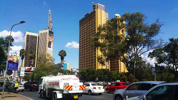 나이로비 거물.jpg