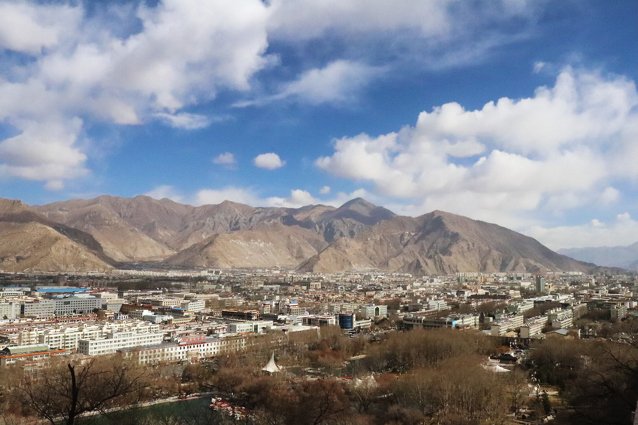 11 티베트 라싸 풍경.jpg