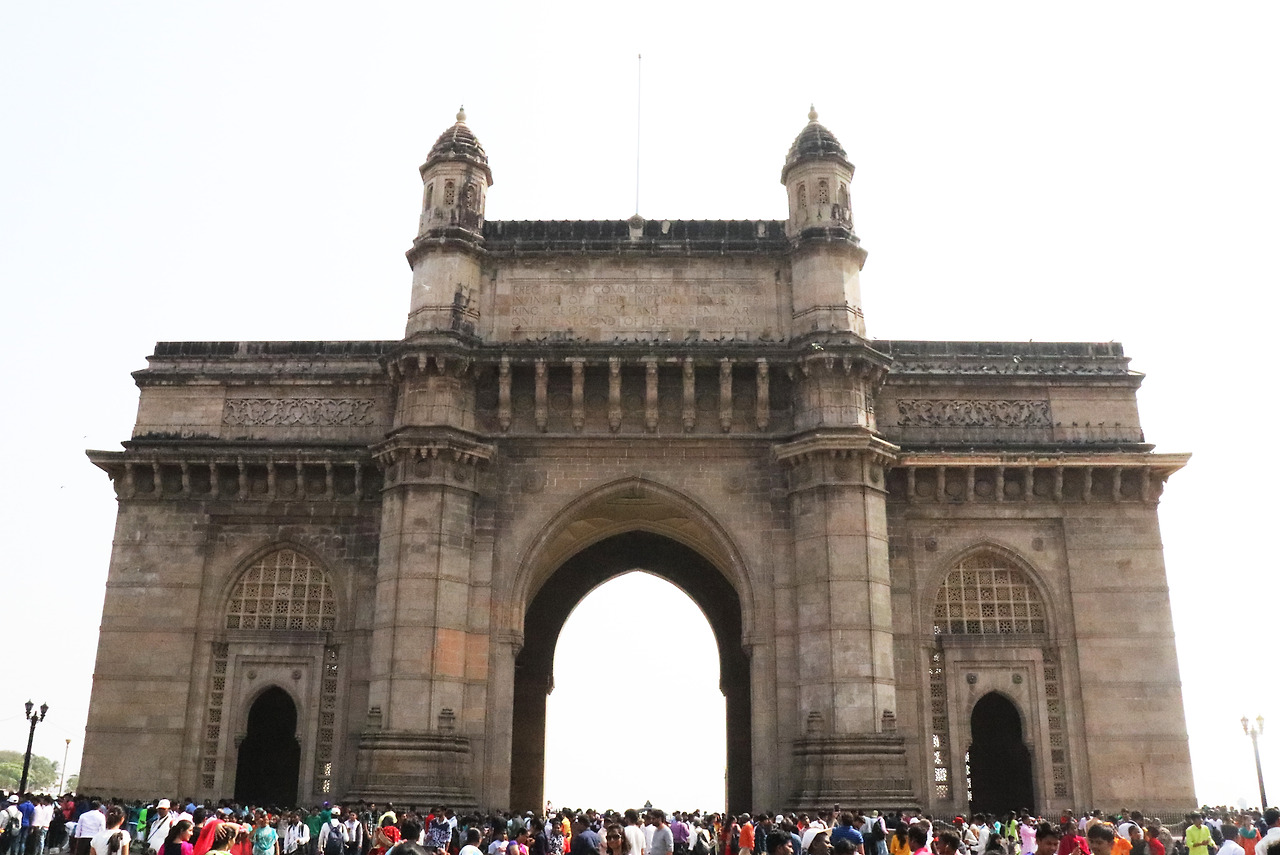 1 게이트웨이 오브 인디아.jpg