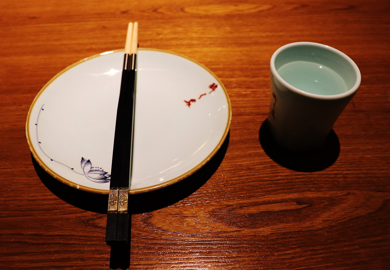 1 중국 술집 세팅.jpg