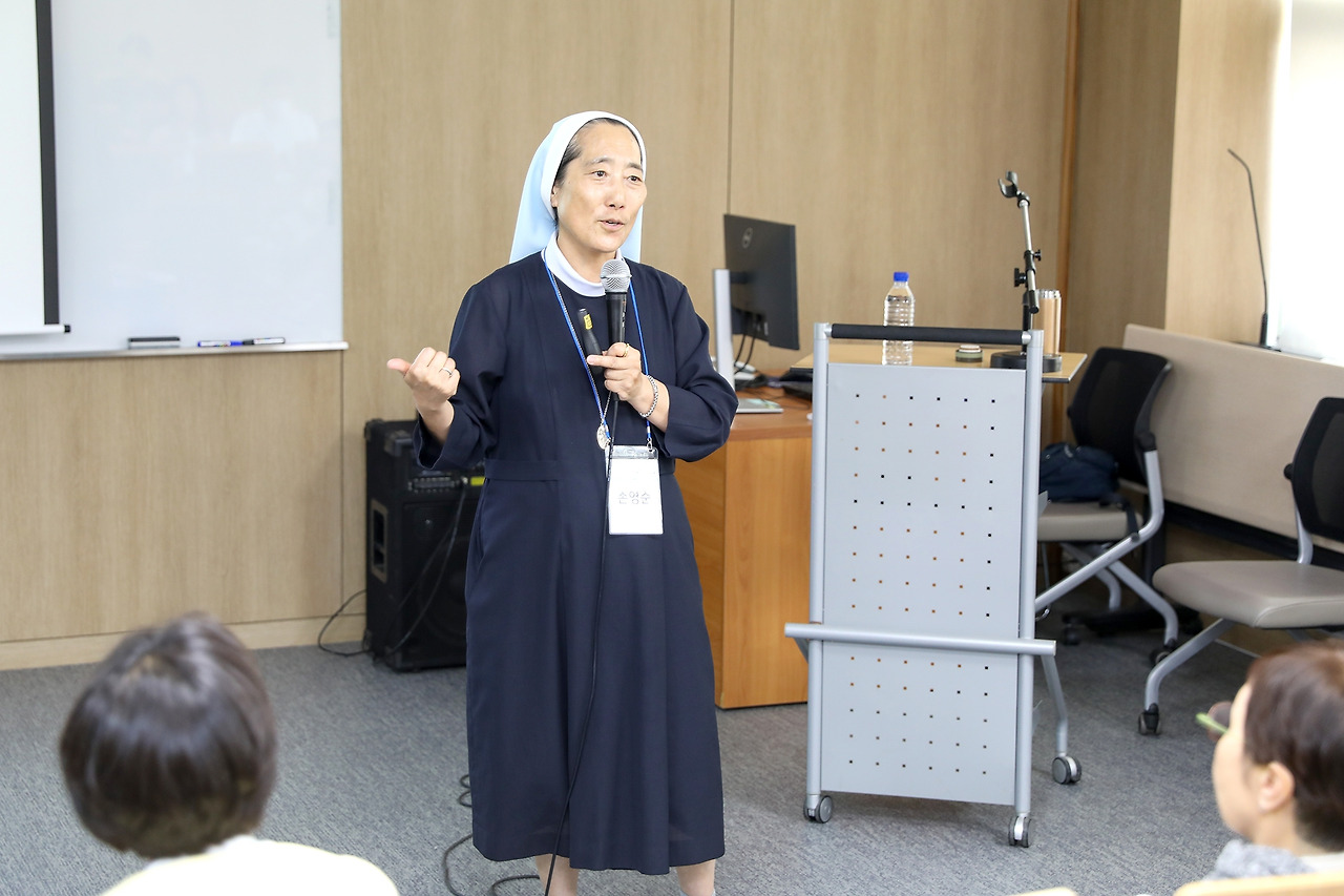 호스피스자원봉사자 교육4.jpg