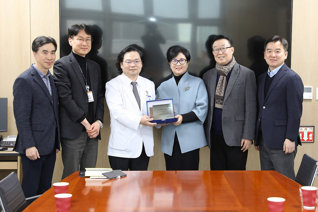 20250122_발전기금 후원자 감사패3.jpg