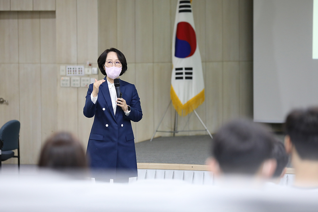 20221114_경제와부동산_김현아 국회의원 특강6.jpg