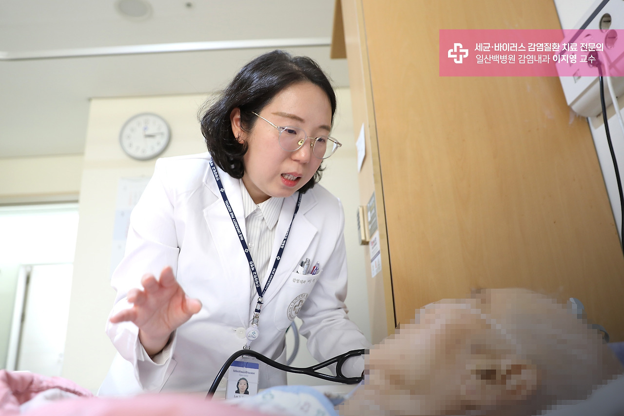 신규의료진_감염내과 이지영 교수6.jpg