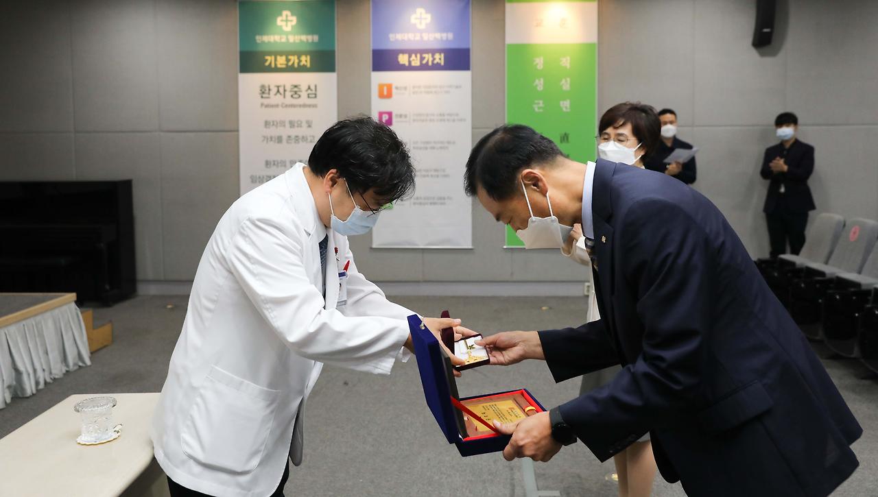 [주방유 차장]공로패-1.jpg