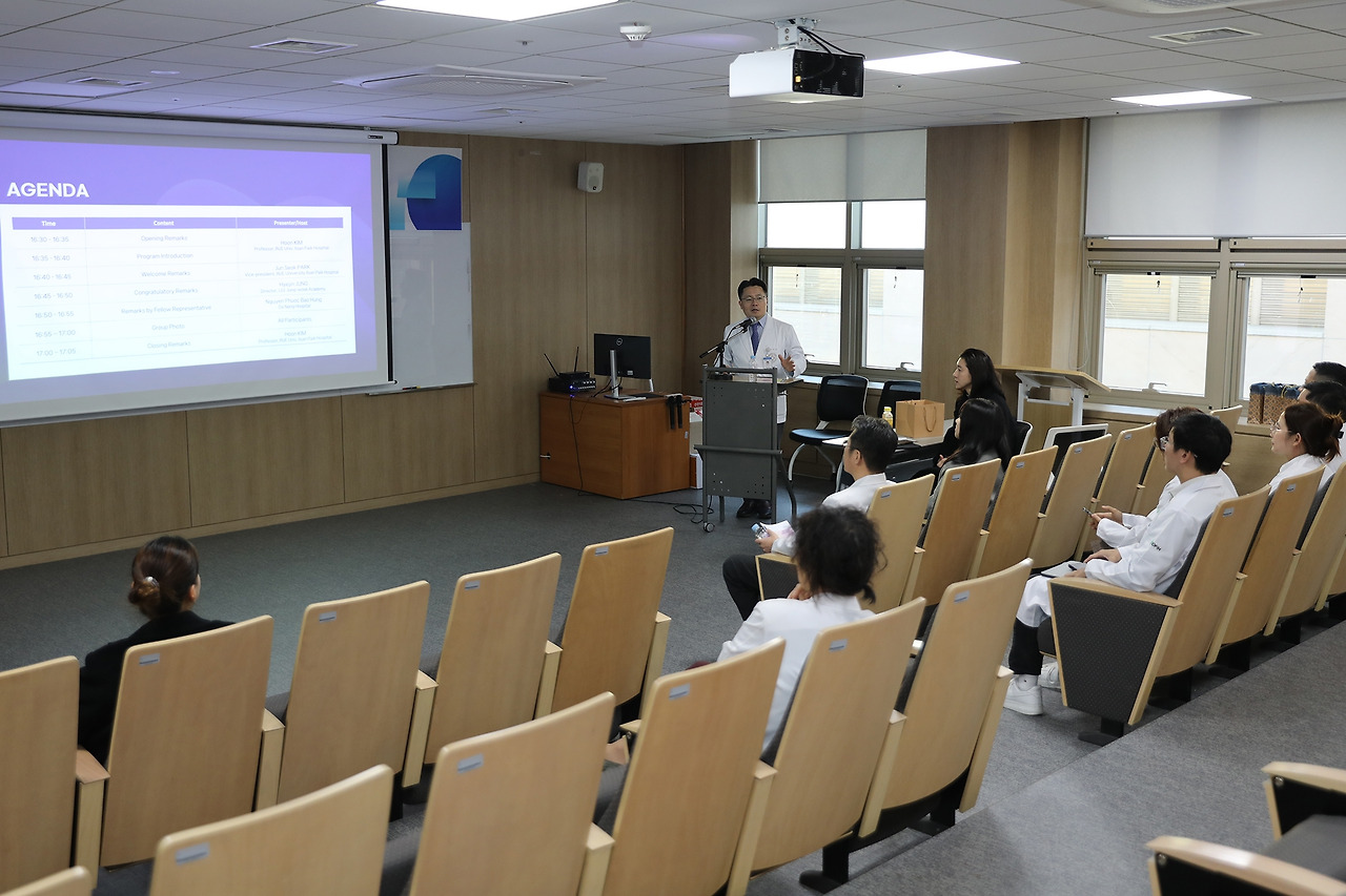 20251114_이종욱펠로우십 입교식1.jpg