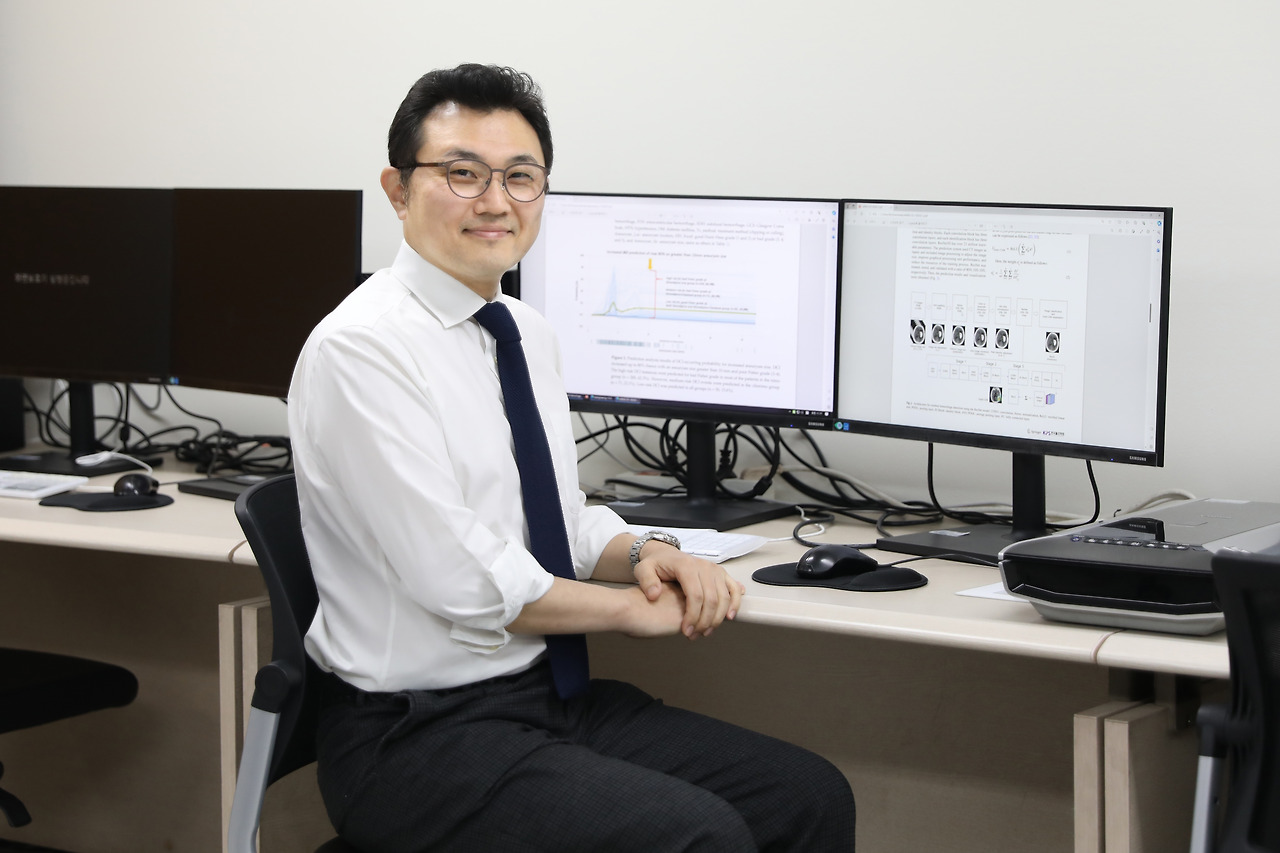 김광현 교수 프로필 사진2.jpg