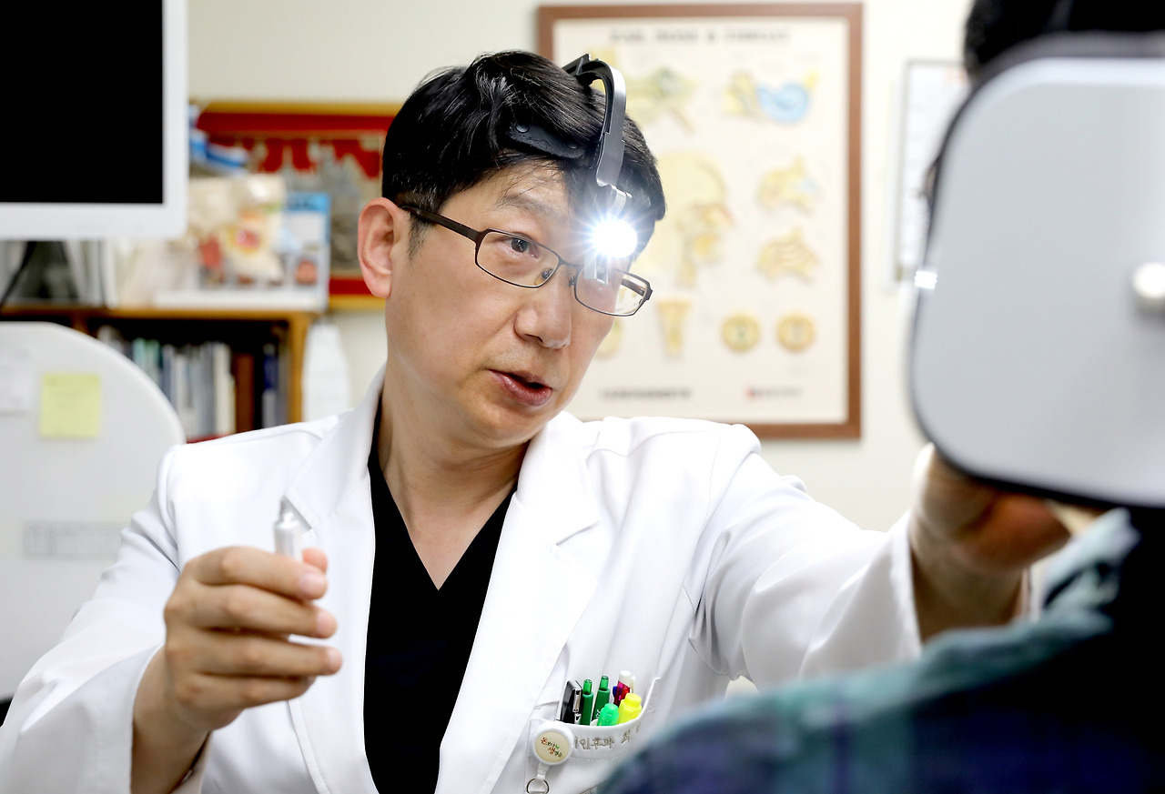 [사진]최익수 이비인후과 교수8.jpg