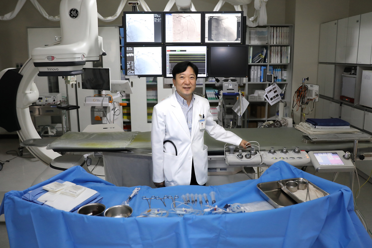 [사진]일산백병원 심장혈관센터_남궁준 센터장1.jpg