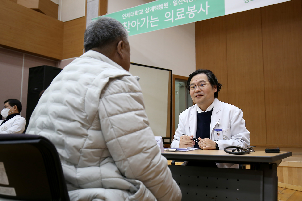 20240112_상계백병원_일산백병원 연천군 의료봉사9.jpg