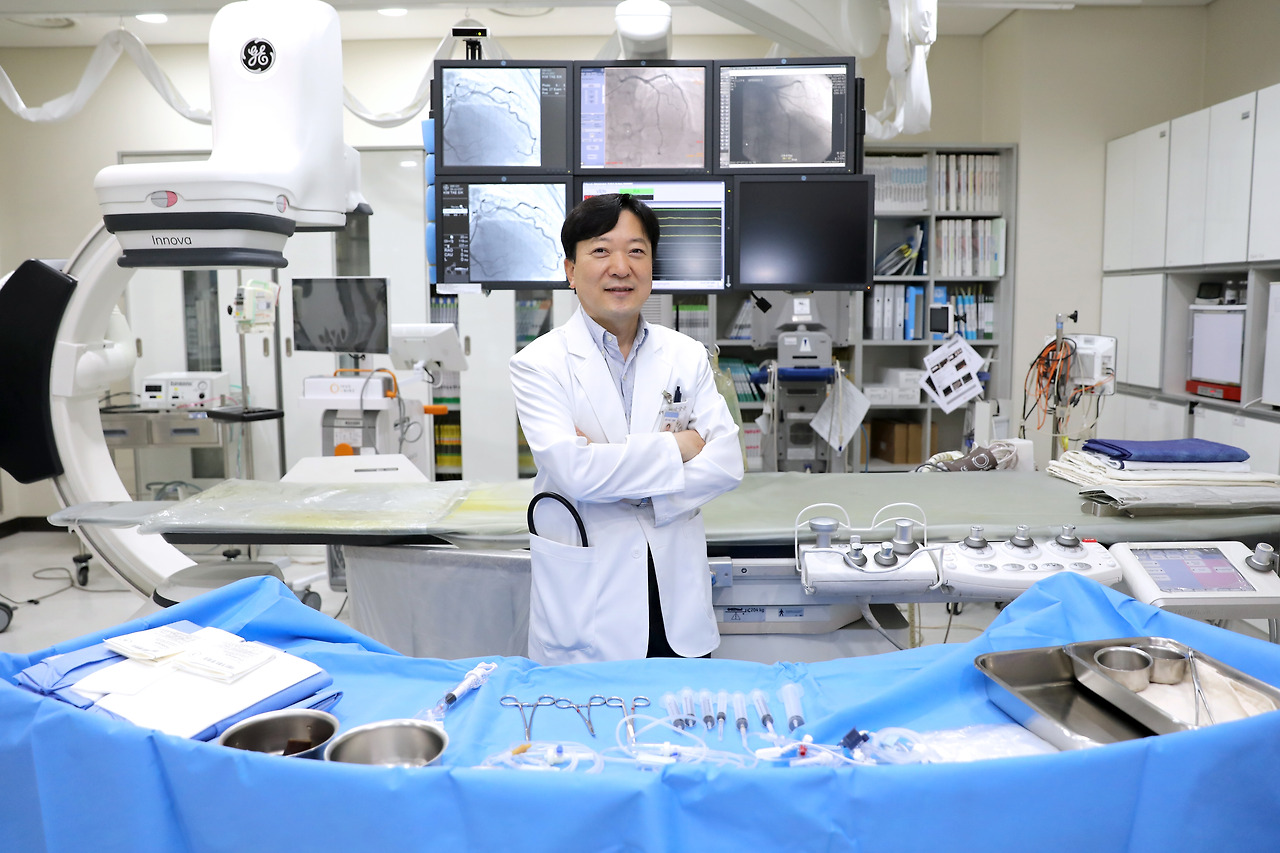 [사진]일산백병원 심장혈관센터_남궁준 센터장.jpg