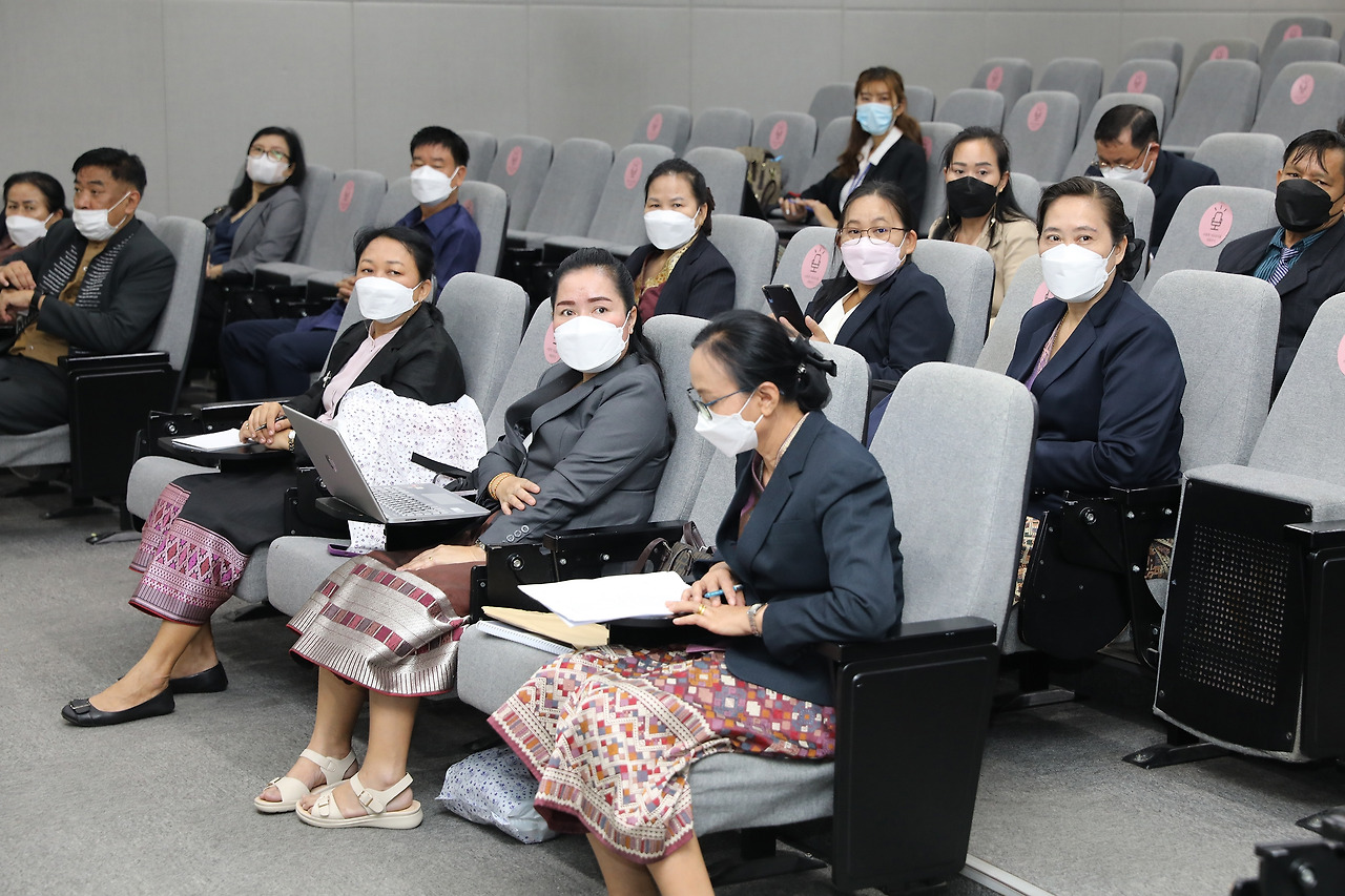 [사진]일산백병원이 9월 14일 ‘라오스 경찰병원 고위 관리자 연수교육’ 연수교육 입교식을 갖고 2주간 연수교육을 진행한다._3.jpg