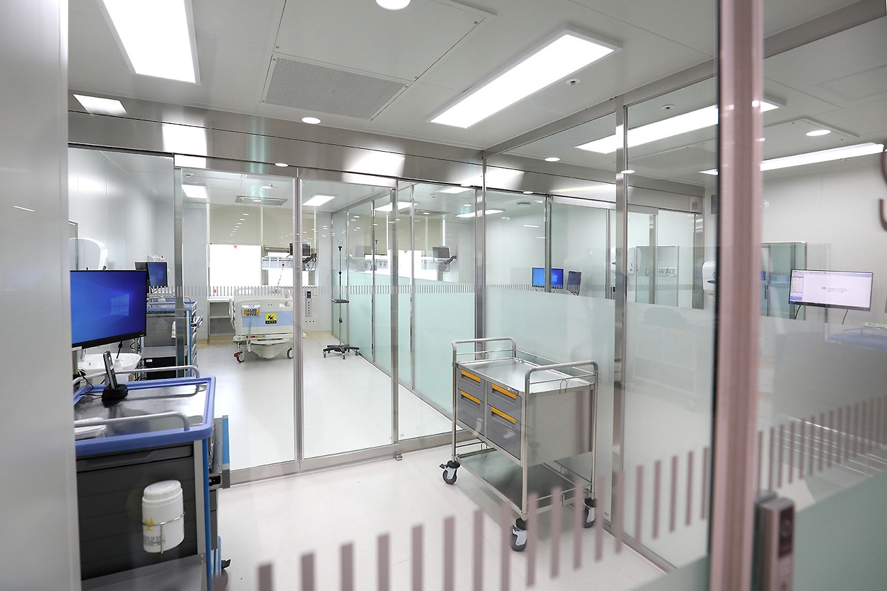 [사진] 인제대학교 일산백병원 중환자실1.jpg