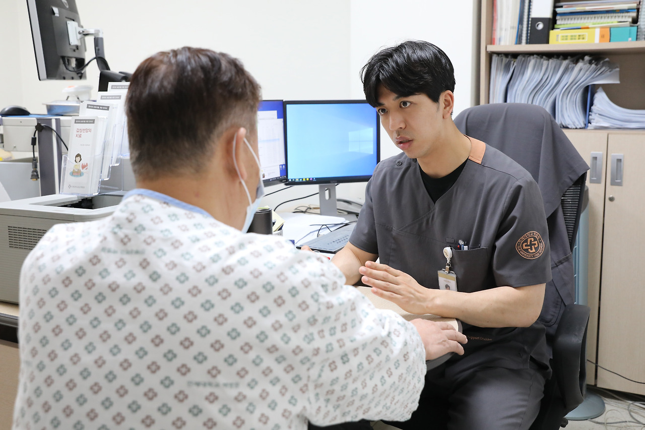 언어치료사_언어평가 이미지2.jpg