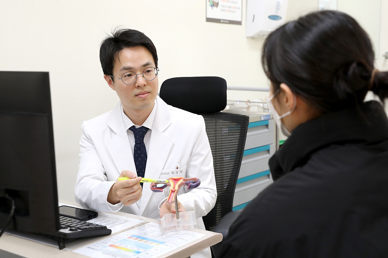산부인과 황동원 교수 이미지사진3.jpg