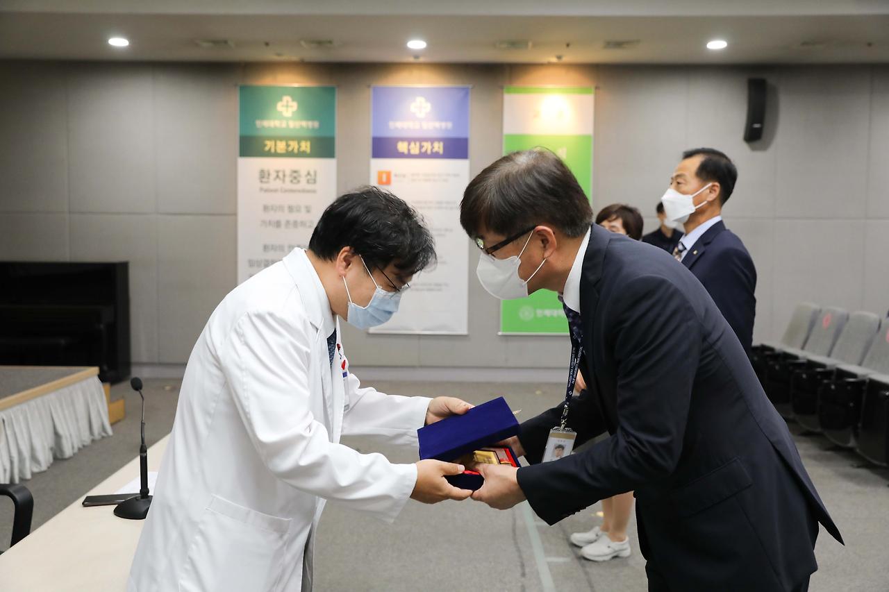 [이만재 국장]공로패-1.jpg