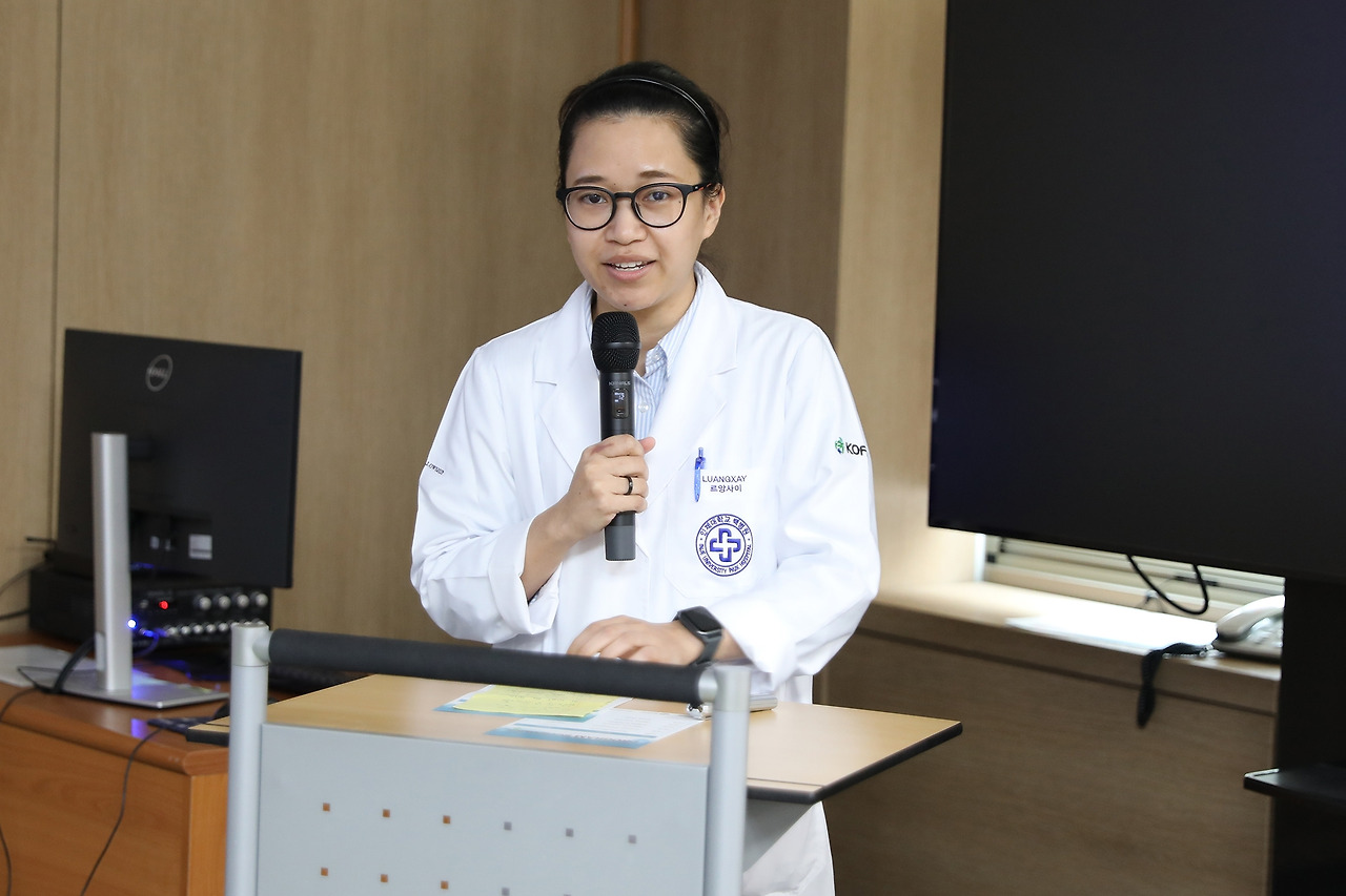 라오스의료진 이종욱펠로우십 연수교육 입교식4.jpg