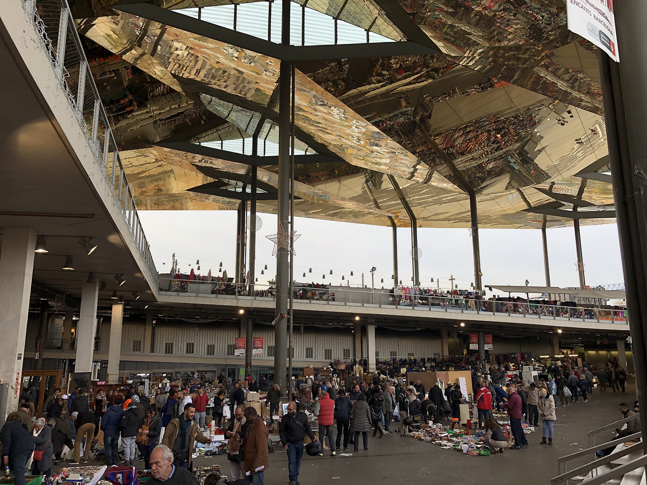 엔칸츠벼룩시장 (1).jpg