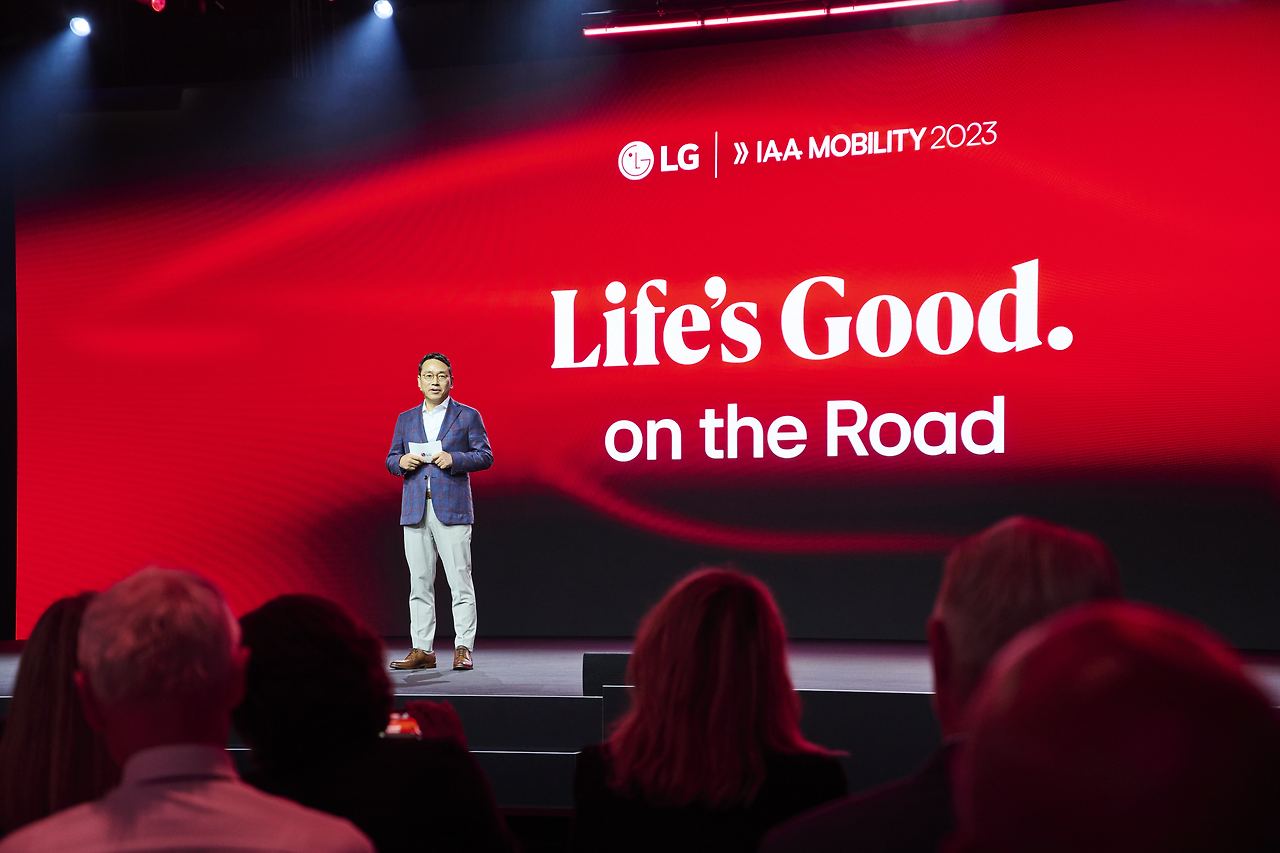 IAA-Mobility-23_jf_00332.jpg