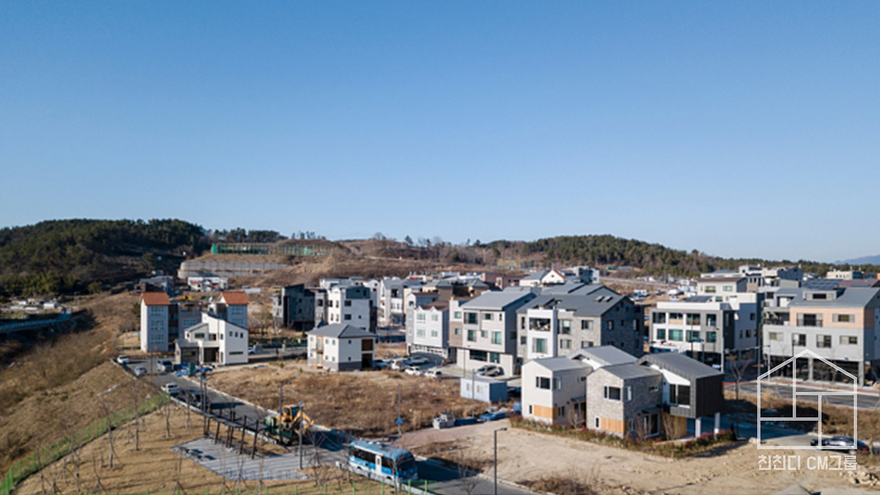 us2 복사본.jpg