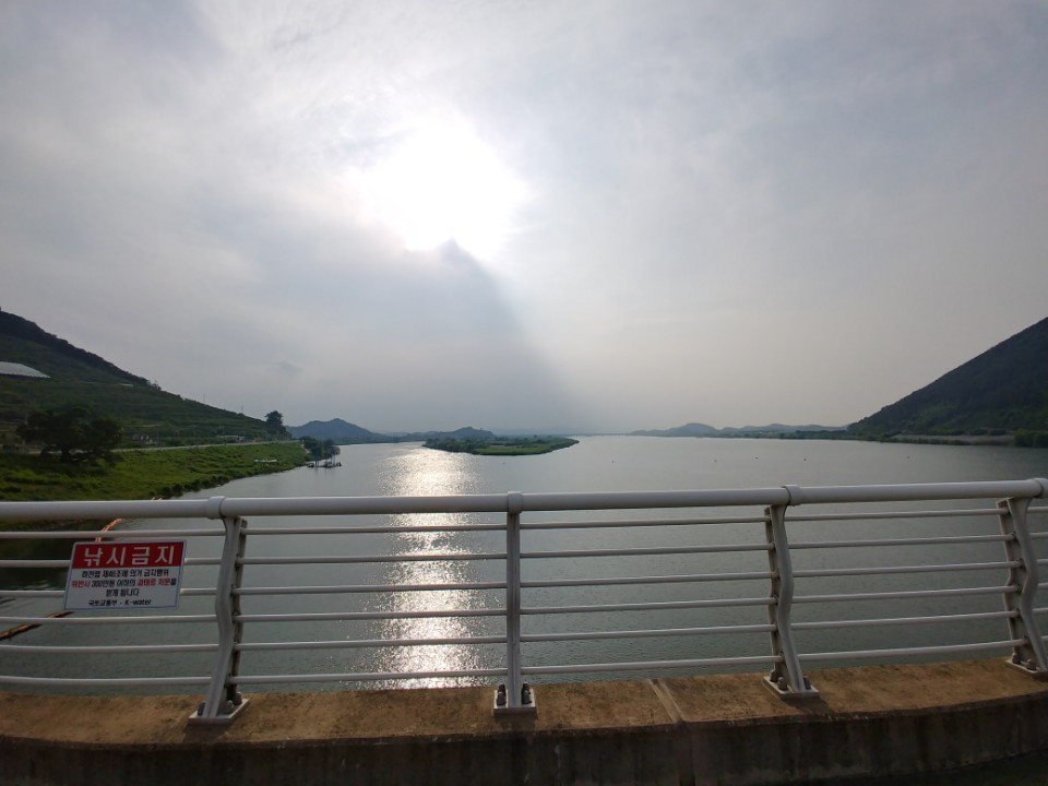 휴대폰 제지시킬때.jpg