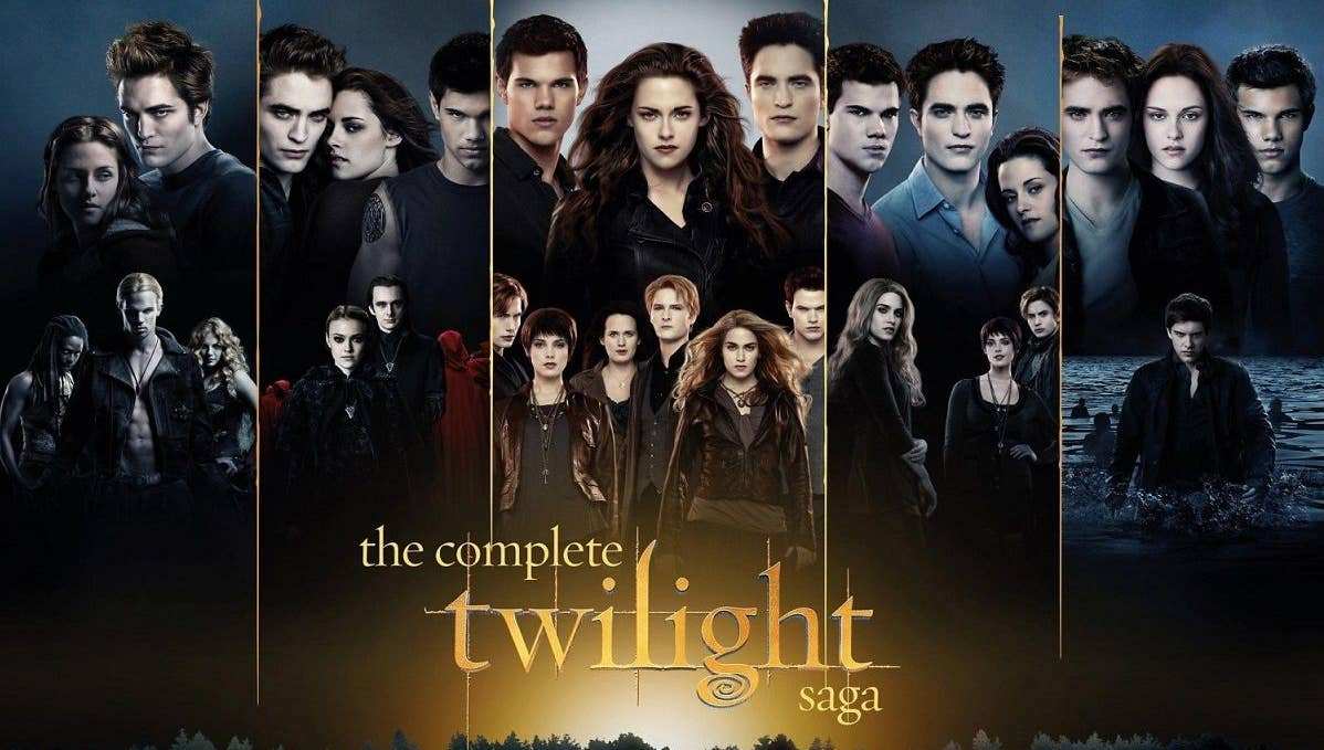 the-complete-twilight-saga-movie-poster.jpg