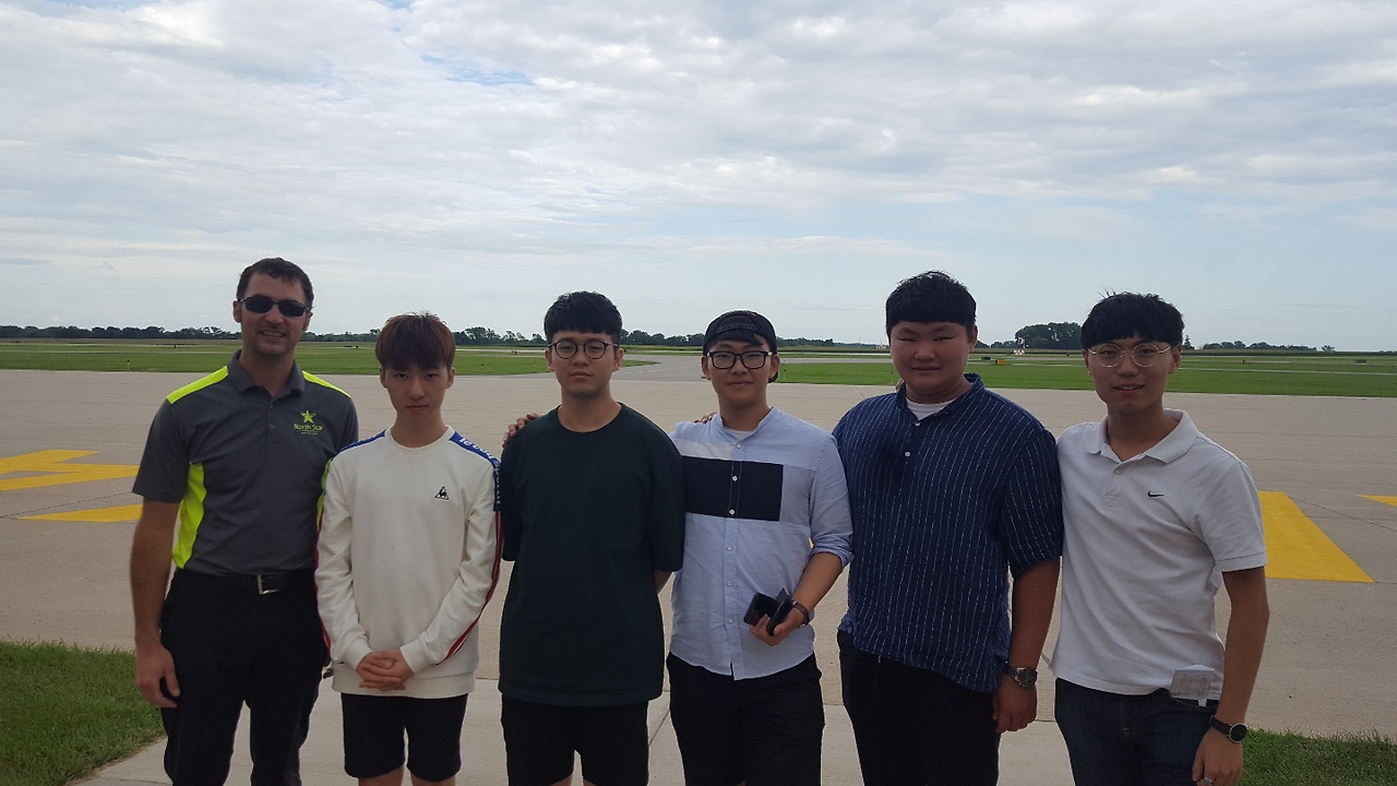 8.맨카토 공항 사진들.jpg