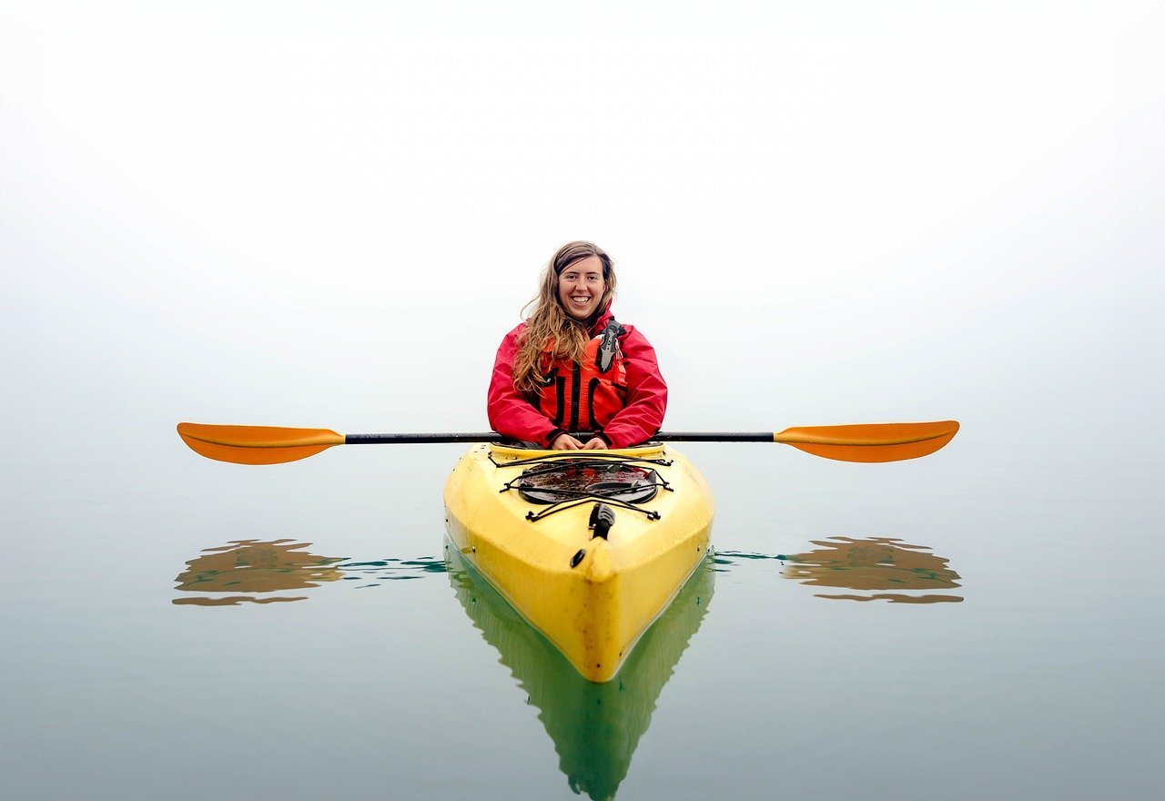 kayak-9556355_1280.jpg