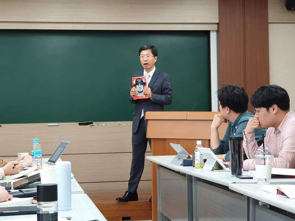 김재춘 교수2.jpg