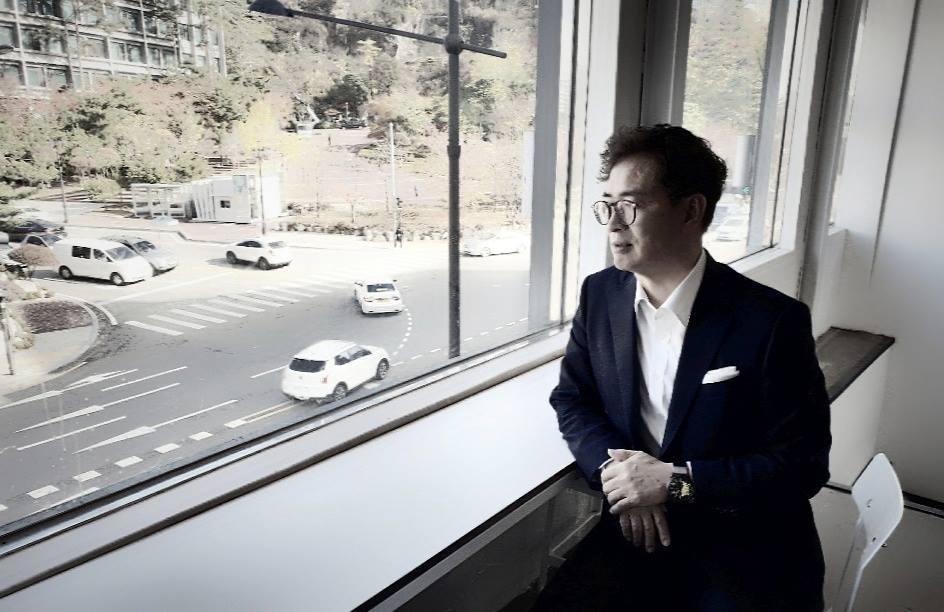 관조적 사색.jpg