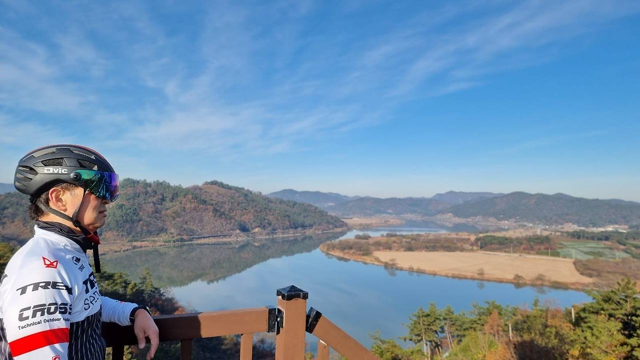 느러지 관람 전망대 2.jpg