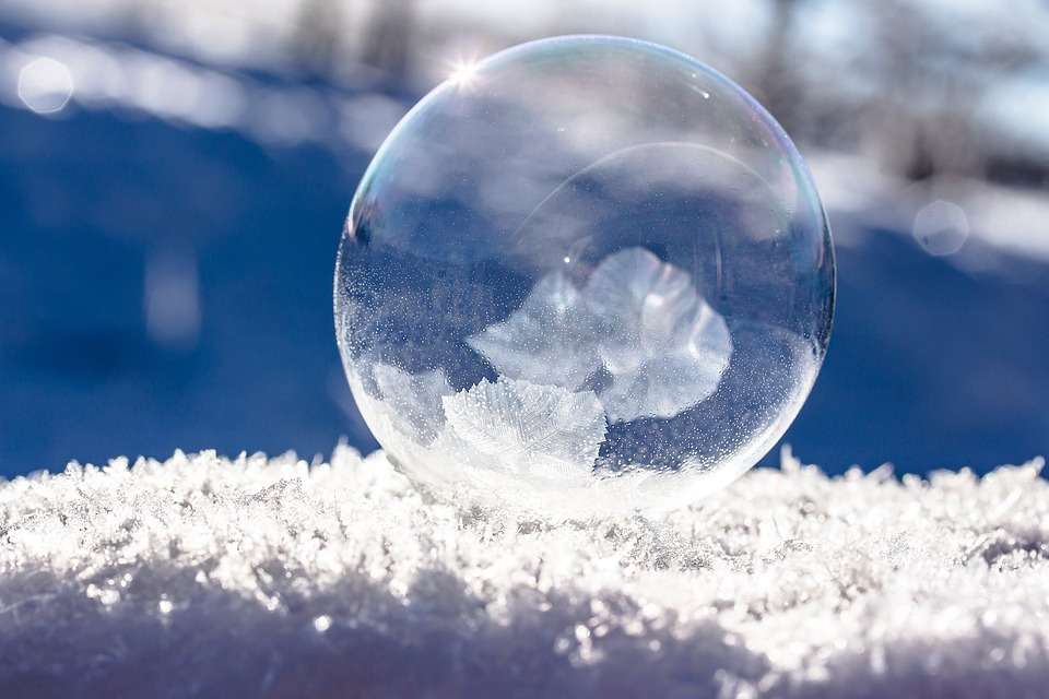 frozen-bubble-1986676_960_720.jpg