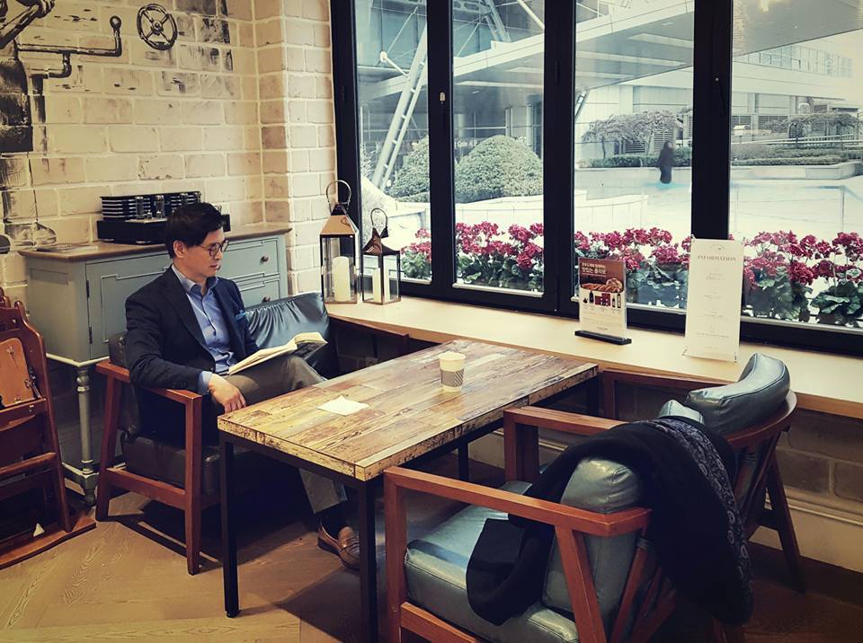 사색 책 읽기.jpg