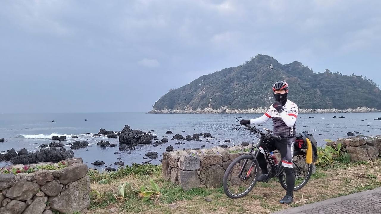 범섬 법홤바당.jpg