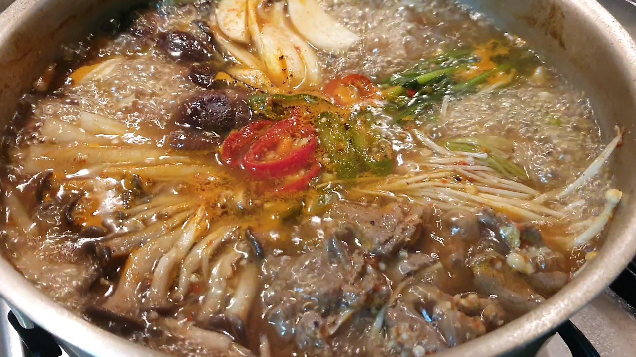 찌개 거품.jpg