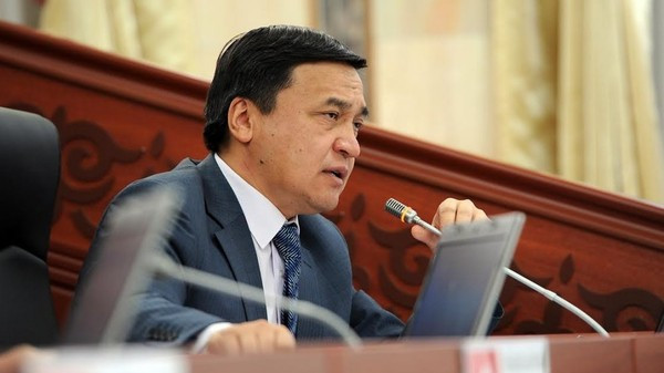 키르기스국회의원.jpg
