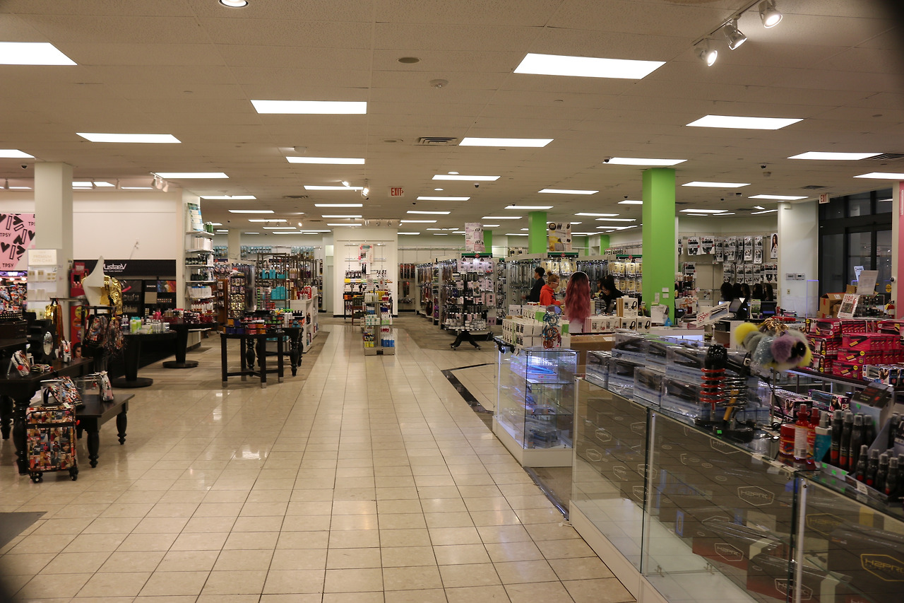 6'. 대형뷰티서플라이 내부.jpg