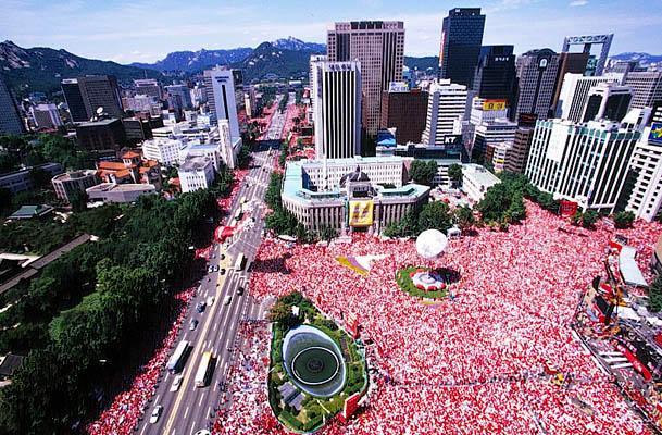 추가) 혹시나 2002가 기억안나는 분들을 위해....jpg